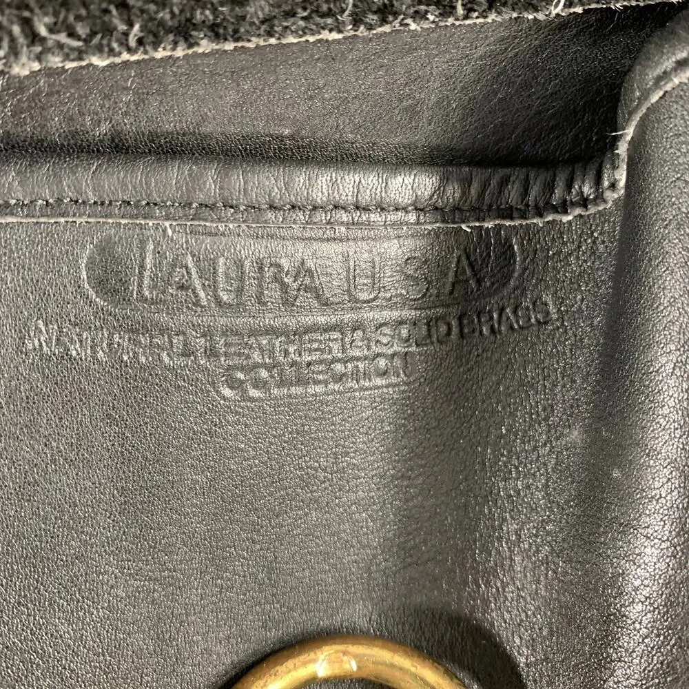 LAURA IN USA Size One Size Black Crackled Leather Backpack